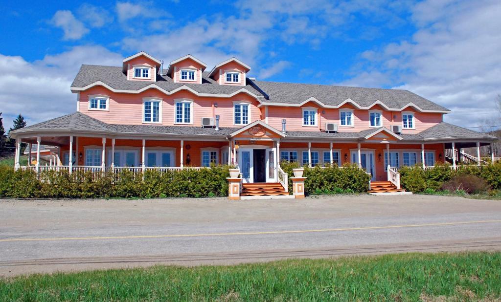 L'estampilles Inn Baie-Saint-Paul